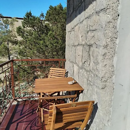 Pansion Vide Πανσιόν *